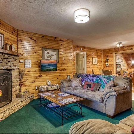 Sunset Ridge Cabin بيدجن فورج المظهر الخارجي الصورة